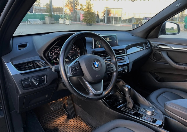 BMW X1 cena 87500 przebieg: 99750, rok produkcji 2016 z Lubycza Królewska małe 326